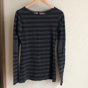 Lululemon Devotion Long sleeve Tee